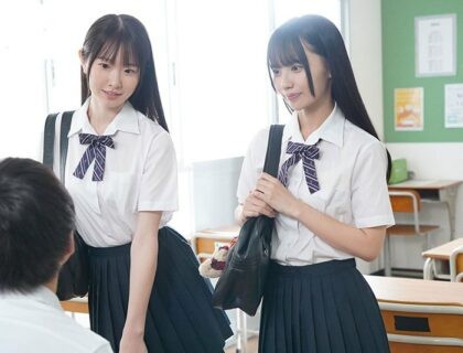 Đêm sung sướng trước ngày chia tay cùng hai cô bạn học
